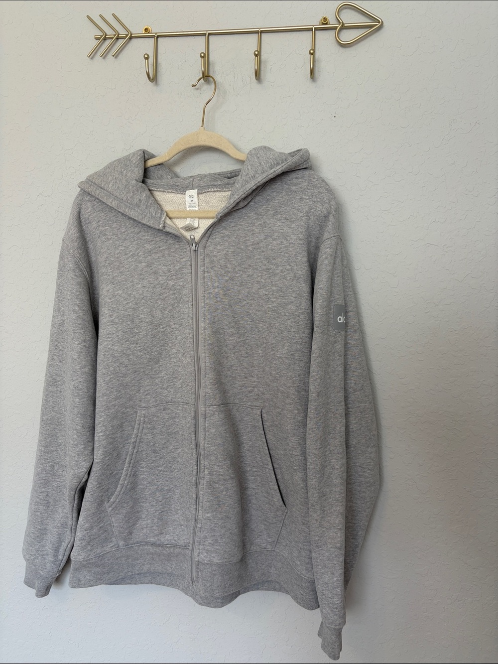 ALO Yoga Men's Full-Zip Hoodie Sweater in Light Gray